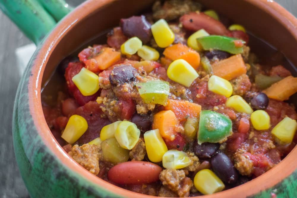 Minute Vegetarian Chili That Meat Lovers Can't Resist
